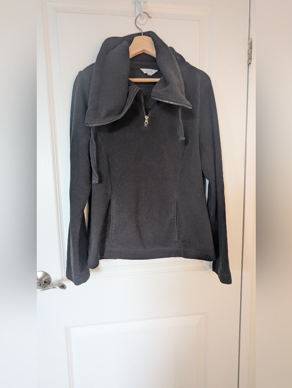 Pure Alfred Sung Black 1/4 Zip Funnel Neck Polyester Pullover Sweater – Size Med